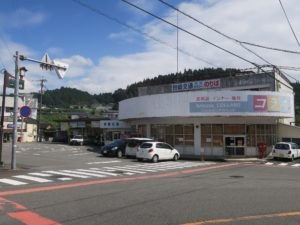 宮崎交通 高千穂バスセンター 待合室とショッピングセンター