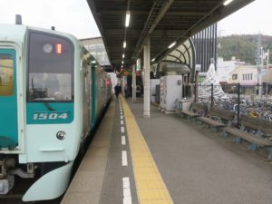 JR牟岐線 阿南駅 1番線 通常はこのホームを使います