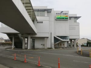 阿南商工会議所 この建物に高速バス乗り場があります