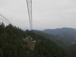太龍寺ロープウェイ 山頂駅が見えてきました