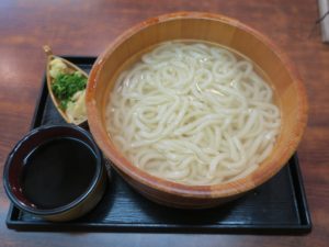 たらいうどん 郷土料理 けんど茶屋にて