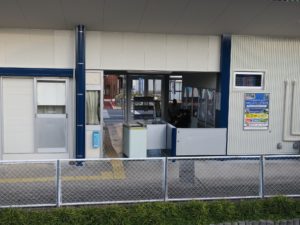 JR鳴門線 鳴門駅 改札口 ホーム側から撮影