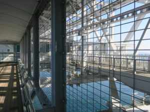 鳴門公園 大鳴門橋 遊歩道 渦の道 入り口から入ってすぐのところ 道は東側へ曲がります