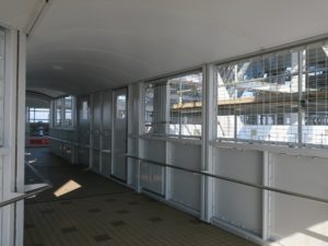 鳴門公園 大鳴門橋 遊歩道 渦の道 道は大きく右に曲がります