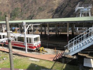 黒部峡谷鉄道 宇奈月駅 ホーム