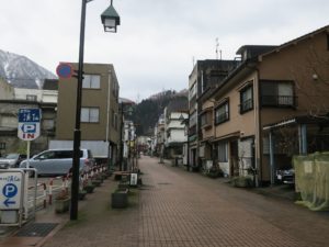 宇奈月温泉 中央通り 足湯おもかげ付近から撮影