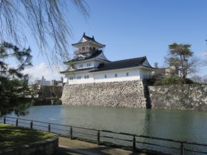 富山城 富山市郷土博物館 お堀から撮影