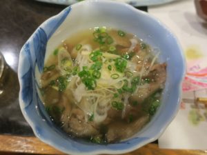 牛すじ煮込み 飲み処食べ処 仄香にて