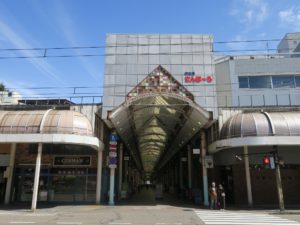 富山市 中央通り さんぽーる 入り口