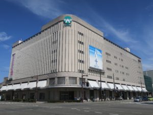 大和百貨店 富山店 南側から撮影