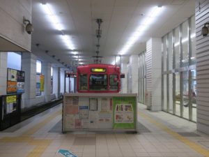 万葉線 高岡駅 ホーム