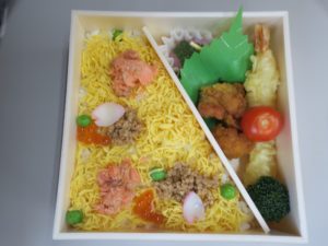 富山駅 花見ちらし 舞 中身