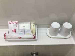 ホテルウィングインターナショナル新宿 シングルルーム アメニティ