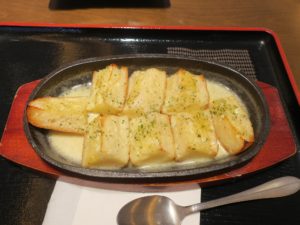 ガーリックトーストのチーズ焼き のだ温泉 ほのかにて
