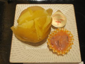塩辛じゃがバター のだ温泉 ほのかにて