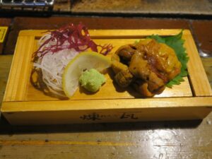 ウニの刺身 炉ばた 煉瓦にて