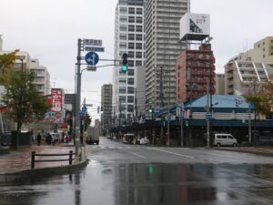 札幌 南2西1交差点 二条市場の入り口です