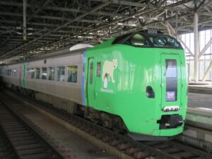 JR北海道 789系0番台 特急ライラック 前面 旭川駅にて撮影