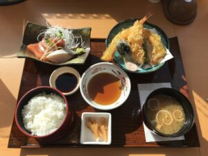 お刺身と天ぷら御膳 JFA 夢フィールド 幕張温泉 湯楽の里にて