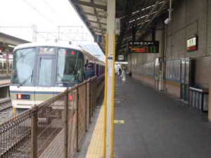 JR奈良線 京都駅 主に宇治・城陽・奈良方面に行く列車が発着します