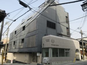 TSUKIMI HOTEL 建物外観