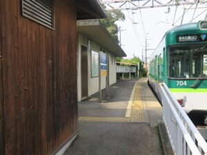 京阪石山坂本線 石山寺駅 降車ホーム