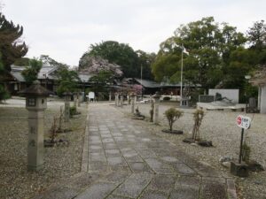 滋賀県護国神社 境内