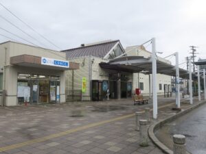 JR琵琶湖線 米原駅 東口 駅舎
