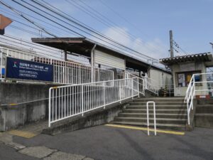京阪石山坂本線 近江神宮前駅 石山寺方面行き駅舎と改札口