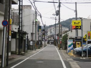 大津市 浜大津 さながらここが歓楽街です