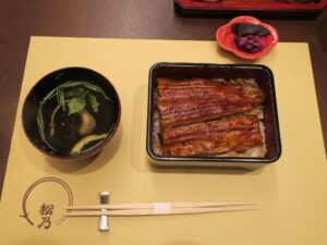 うな重 竹と肝吸い 鰻松乃にて