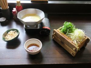 上州麦豚と山盛りネギのつけしゃぶ 熊谷天然温泉 花湯スパリゾートにて
