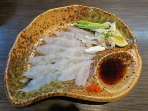 フグの刺身 下関 居酒屋あらかぶにて