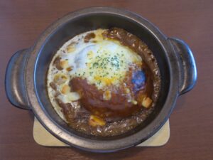 焼きカレー カリー本舗にて