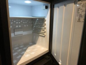 ホテルシュランザCHIBA スーペリアシングル 冷蔵庫の中は空です