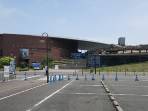 下関市立しものせき水族館 海響館 建物正面