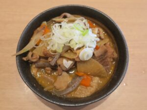 もつ煮込み 西武秩父駅前温泉 祭の湯にて