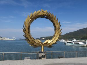 小豆島 土庄港 海がきれいですね