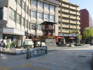 伊予鉄道 松山市内線 道後温泉駅 駅前広場 観光案内所