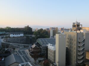 道後温泉本館 工事中のところを上から撮影