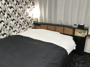 アパホテル 上野駅前 スタンダードルーム ベッド ダブルベッドサイズでした