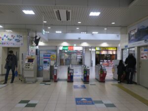 近鉄名古屋本線 津駅 西口改札口