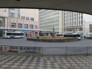 JR紀勢本線 津駅 バスターミナル