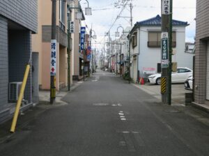 津 わけべまち 商店街というよりは住宅街です