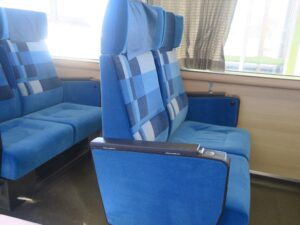 近畿日本鉄道 23000系 特急伊勢志摩ライナー レギュラーシート 側面 津駅で撮影