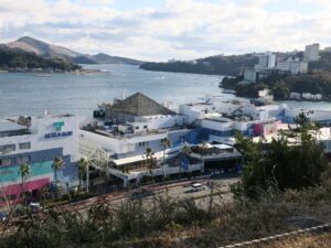 鳥羽水族館 鳥羽城本丸跡から撮影