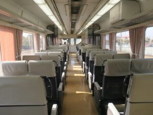 JR東海 キハ75系 快速みえ 車内