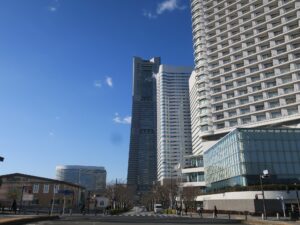 横浜みなとみらい 横浜ランドマークタワーとコスモワールド