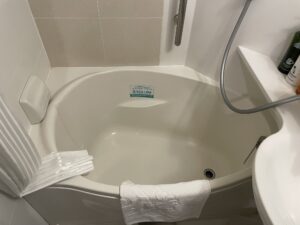 アパホテル&リゾート 東京ベイ幕張 ウェストウィング ツインルーム バスタブ