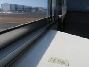 秩父鉄道線 車窓 6000系 急行秩父路 車内 テーブルに硬券を置く